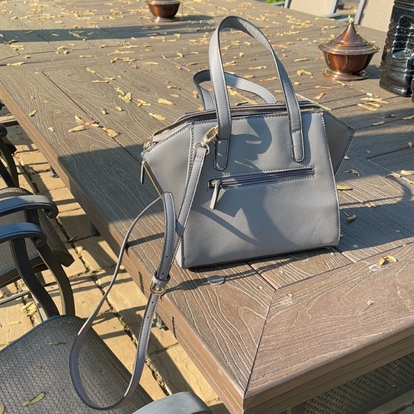 Gray and  handbag - Picture 3 of 3